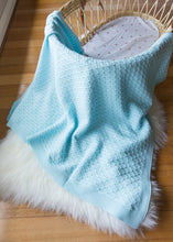 Load image into Gallery viewer, Gift Box - My Classic Baby Blanket Blue