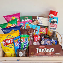 Load image into Gallery viewer, Sweet Treats Hampers