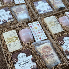 Load image into Gallery viewer, DeZign Your Own Hamper