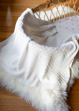 Load image into Gallery viewer, Classic Cotton Knitted Baby Blanket
