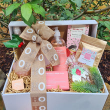 Load image into Gallery viewer, DeZign Your Own Christmas Hamper